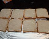 Foto del paso 1 de la receta Sándwich con bechamel y huevo frito