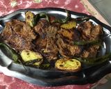 Une image de l'étape 6 de Cotes de porc grillées,marinées aux pommes de terre et piments verts.