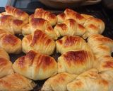 Foto del paso 7 de la receta: Medialunas de manteca Hojaldradas