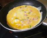 অমলেট (Omlatte recipe in bengali) রেসিপি ধাপ - 6 ছবি