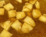 Gambar langkah 2 resipi Gulai Ikan Talang Masin & Nanas Terung.