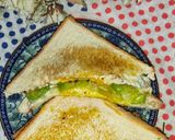 A picture of step 3 of Egg Sandwich 🥪.