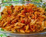 Foto del passaggio 2 della ricetta Mezze penne zucchine pomodorini mozzarella
