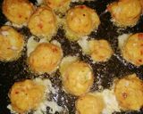 A picture of step 4 of Yam Balls.