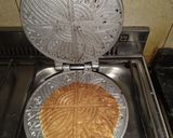 Foto del paso 4 de la receta: Pizzelas