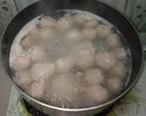 Foto langkah ke 5 dari resep Bakso ayam Chopper kapsul.