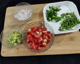 ટોમેટો ભુર્જી(Tomato Bhurji Recipe in Gujarati) રેસીપી સ્ટેપ2ફોટો