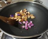Foto langkah ke 3 dari resep Tumis Terong Cabe Gendot.