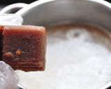 A picture of step 5 of Basil Seed Lemon Winter Melon Drink.