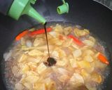 Foto langkah ke 6 dari resep Semur Kentang Daging Cincang.