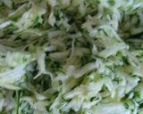 Foto del passaggio 1 della ricetta Mucver (Frittatine di zucchine al forno)