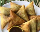 Samosa and a chutney recipe step 7 photo
