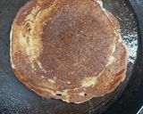 A picture of step 2 of Apple pancakes.