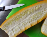 Foto del paso 1 de la receta: Crema de calabacita naranja