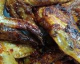 صورة لخطوة 3 من وصفة جوانح الدجاج المشوية في الفرن🐓🐔