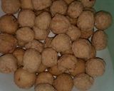 Foto langkah ke 4 dari resep Tahu Bulat ala Hasnaratna.