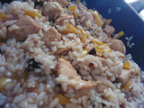 Arroz con pétalos de rosa