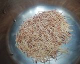 A picture of step 1 of Seviya Uttapam.