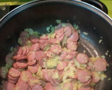 Foto del paso 2 de la receta: Gratén de patatas y salchichas