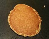 Foto langkah ke 6 dari resep Sarapan dan bekal sederhana - Whole wheat flour Pancake.