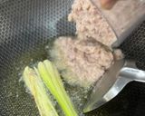 Gambar langkah 1 resipi Ketam Masak Merah Berkicap.