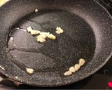 A picture of step 2 of Stir-fry chicken and vegetables.
