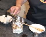 Foto del paso 6 de la receta Redondo de ternera a las dos salsas