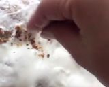 A picture of step 11 of Dahi baray (Mash ki dal ke).