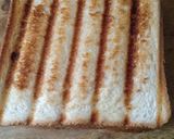 A picture of step 3 of Cream cheese sandwich.