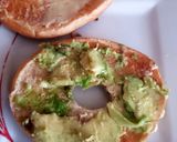 A picture of step 2 of My Tasty Bagel Lunch.