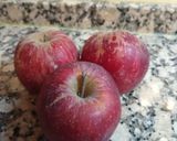 Foto del paso 1 de la receta: Licuado de manzana (con leche)