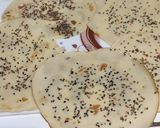 عکس مرحله 2 از دستور نان ملاقه ای