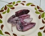 Foto langkah ke 1 dari resep Cumi hitam khas Lasem.