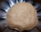 A picture of step 3 of Shenga Poli / Peanut Poli.