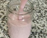 Φωτογραφία βήματος 3 της συνταγής "Cheesecake φράουλα smoothie" 🍭🍓