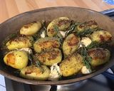 Une image de l'étape 11 de Pommes de terre « farcies » laurier aux herbes aromatiques et ail en chemise.