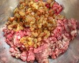 A picture of step 4 of Cheese Sausage Burger.