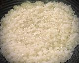 Hình bước làm 3 của món Cháo Cá Nấu Bầu, Nấm Rơm, Trứng Vịt Lộn