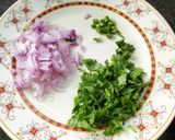 A picture of step 2 of Tamater ka bharta.