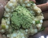 A picture of step 4 of Kairi coconut chutney stuffed Sabudana bomb.