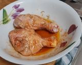 Foto del paso 1 de la receta Muslos de pollo al horno con patata y pimiento