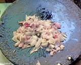 A picture of step 2 of Tawa Chicken.