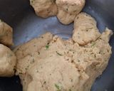 Foto langkah ke 4 dari resep Kue Bawang Gunting.
