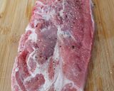 Foto del paso 8 de la receta: Chuletas de aguja de cerdo en salsa española