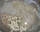 A picture of step 1 of Cowpeas/Lobia Medu Vadai.