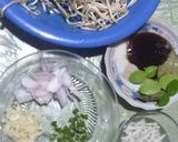Foto langkah ke 1 dari resep Tauge Ikan Asin.