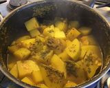 Une image de l'étape 3 de Purée de courge jaune au quatre épices et curcuma.