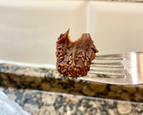 Foto del paso 25 de la receta: Tarta de zanahoria con trufas de leche condensada
