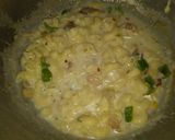 A picture of step 4 of White sauce pasta.