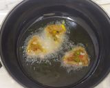A picture of step 13 of PeanutsRice Triangles with Til chutney.